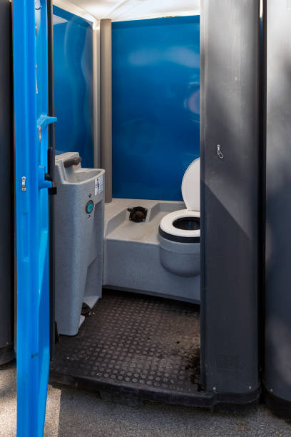Best Porta potty delivery and setup  in Southside, AR